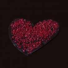 Serce z gorzkiej czekolady z malinami 130g