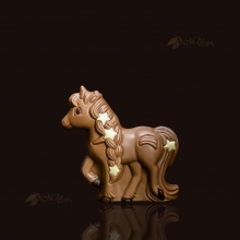 Konik Pony z mlecznej czekolady 100g