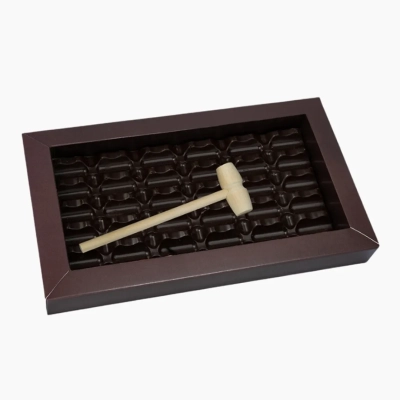 Wielka tabliczka z gorzkiej czekolady 230g