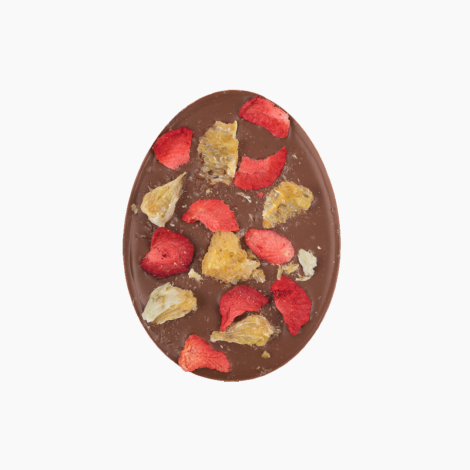 Jajko z mlecznej czekolady 33,6% z grapefruitem i truskawką