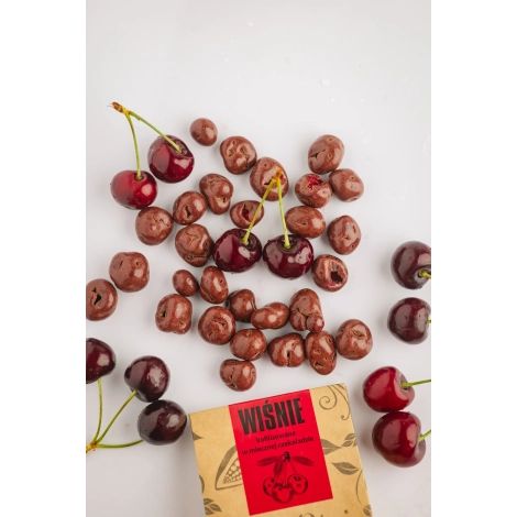 Wiśnie liofilizowane w mlecznej czekoladzie 75g