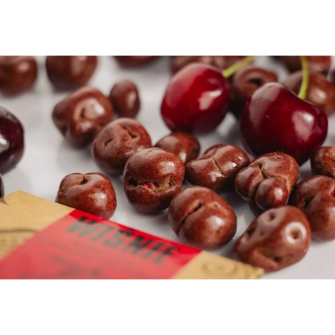 Wiśnie liofilizowane w mlecznej czekoladzie 75g
